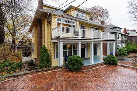41 Winthrop Rd #41 Brookline, MA 02445