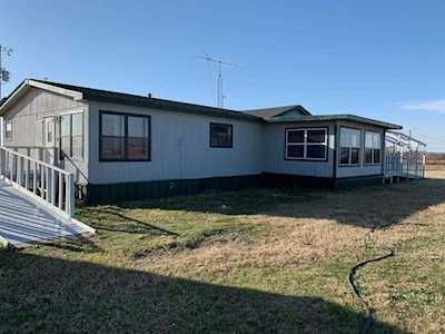 9207 US Highway 377 Collinsville, TX 76233