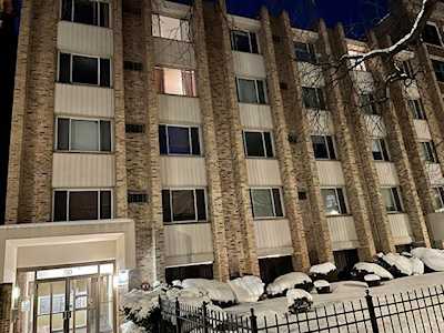 510 W Fullerton Parkway #407 Chicago, IL 60614