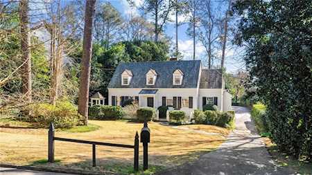 2445 Sagamore Dr NW Atlanta, GA 30305