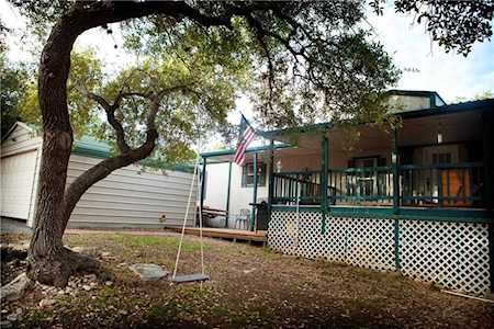 1012 Willow DR Canyon Lake, TX 78133