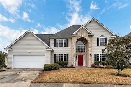 2328 Wallington Way Virginia Beach, VA 23456