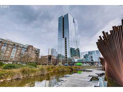 1075 NW Northrup St #214 Portland, OR 97209