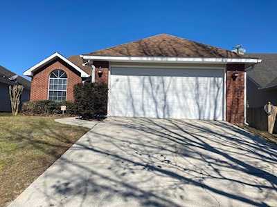 1038 High Meadow Dr Tallahassee, FL 32311