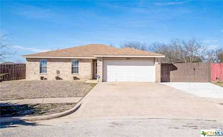 2803 Northcrest Circle Killeen, TX 76543