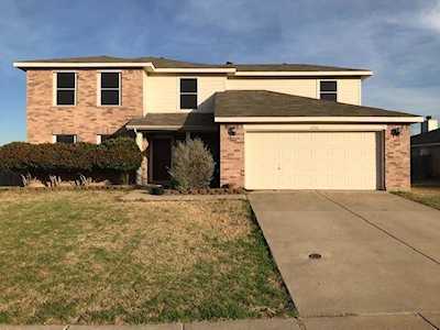 1316 Dakota Trail Krum, TX 76249