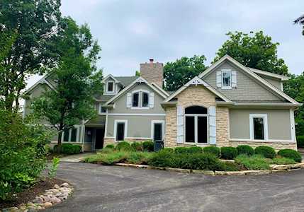 685 Golf Club Ln Frankfort, IL 60423