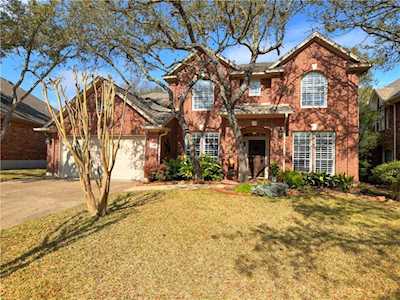 10404 Ember Glen DR Austin, TX 78726