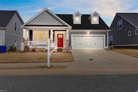 208 Reservoir Ln Suffolk, VA 23434