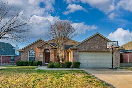 2416 HILLARY Trail Mansfield, TX 76063