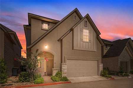 13001 Hymeadow DR #11 Austin, TX 78729
