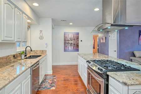 6317 Parkview Way Citrus Heights, CA 95621