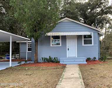 3737 Ribault Scenic Dr Jacksonville, FL 32208