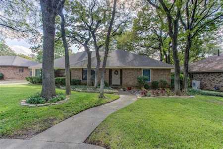 2014 Turf Club Drive Arlington, TX 76017
