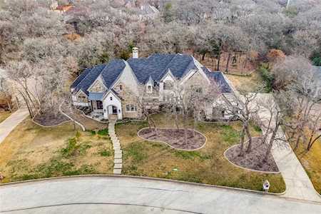 825 Simmons Court Southlake, TX 76092