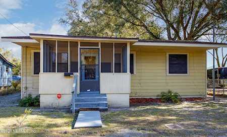 204 Citizen St Green Cove Springs, FL 32043