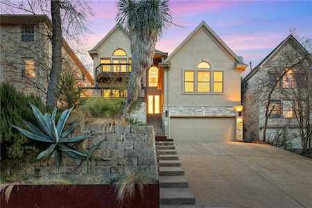 6805 Jester Wild DR Austin, TX 78750