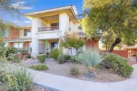 912 Duckhorn Ct #204 Las Vegas, NV 89144