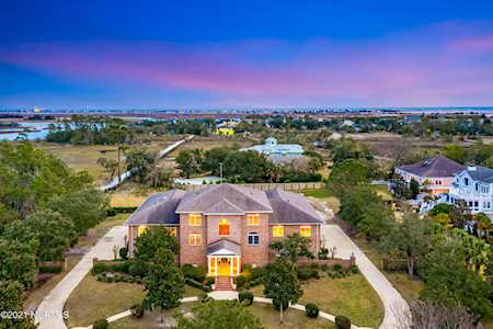6263 Ingleside Drive Wilmington, NC 28409