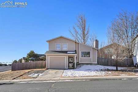 5565 Mosca Pass Court Colorado Springs, CO 80917