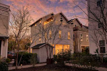 137 Bratton Circle Mount Pleasant, SC 29464
