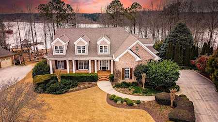 453 Lakeshore Dr Monroe, GA 30655