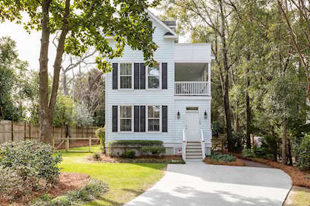 1100 Sea Island Crossing Ln Mount Pleasant, SC 29464