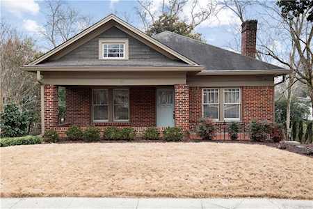 91 Peachtree Hills Ave NE Atlanta, GA 30305