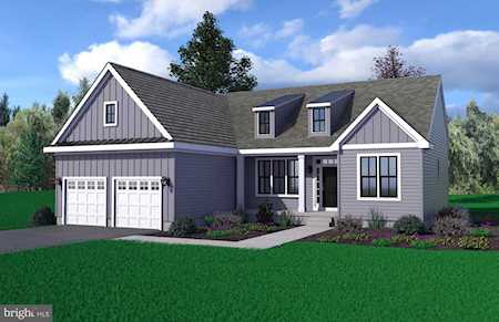 334 Crown Forest Ln Felton, DE 19943