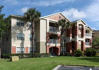 1989 Summer Club Dr #301 Oviedo, FL 32765