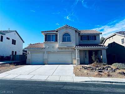 985 Gold Bear Dr Henderson, NV 89052
