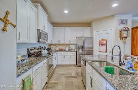 285 Servia Dr St Johns, FL 32259