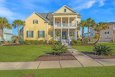 3007 Yachtsman Dr Mount Pleasant, SC 29466