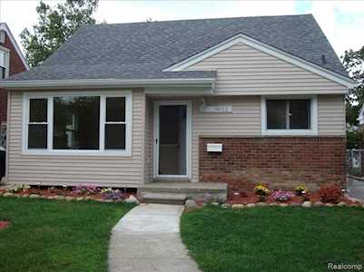 9615 Lenore Redford Twp, MI 48239