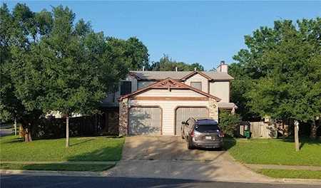 9201 Sedgemoor TRL Austin, TX 78748