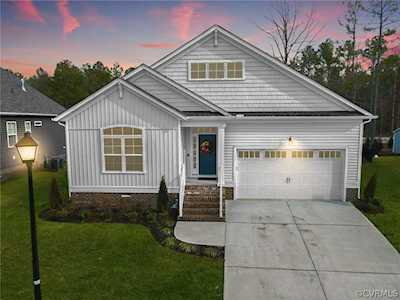 8813 Fishers Green Ct Chesterfield, VA 23832