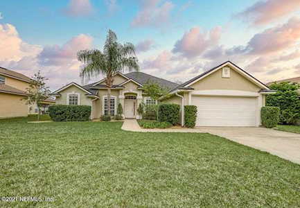 1292 Loch Tanna Loop Jacksonville, FL 32259