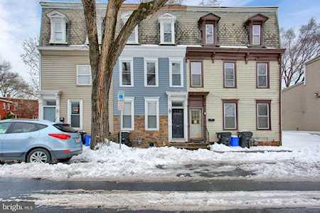 2714 Jefferson St Harrisburg, PA 17110