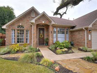 8525 Dunsmere DR Austin, TX 78749
