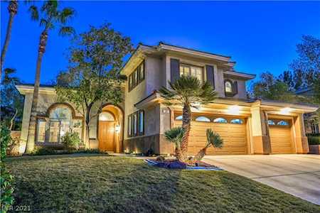 120 S Ring Dove Dr Las Vegas, NV 89144
