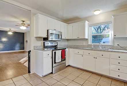 6307 Lucille Dr North Charleston, SC 29406