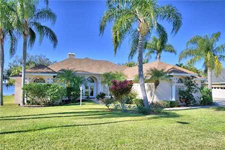 222 Ruby Lake Ln Winter Haven, FL 33884