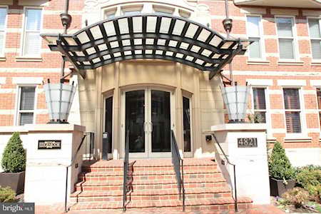 4821 Montgomery Ln #104 Bethesda, MD 20814