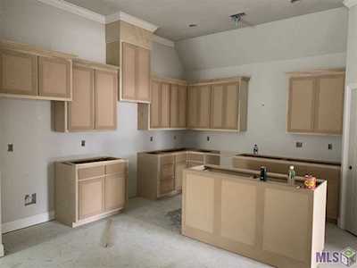 6512 Roux Dr Baton Rouge, LA 70817