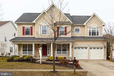 910 Briggsdale Ct Gambrills, MD 21054