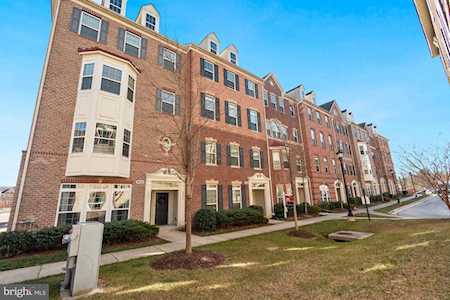908 Hall Station Dr #206 Bowie, MD 20721