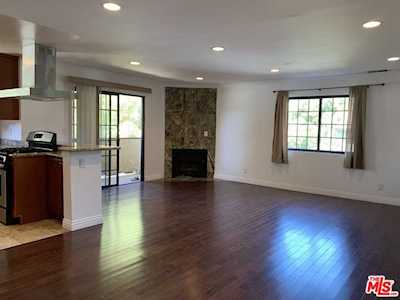 3948 S Bentley Avenue #101 Culver City, CA 90232