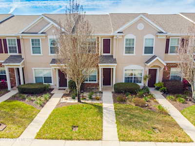 8117 Summerside Cir Jacksonville, FL 32256