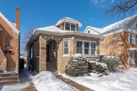 5242 N Marmora Ave Chicago, IL 60630