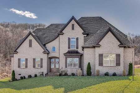 9202 Holstein Dr Nolensville, TN 37135